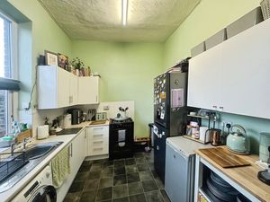 Photo 6- click for photo gallery